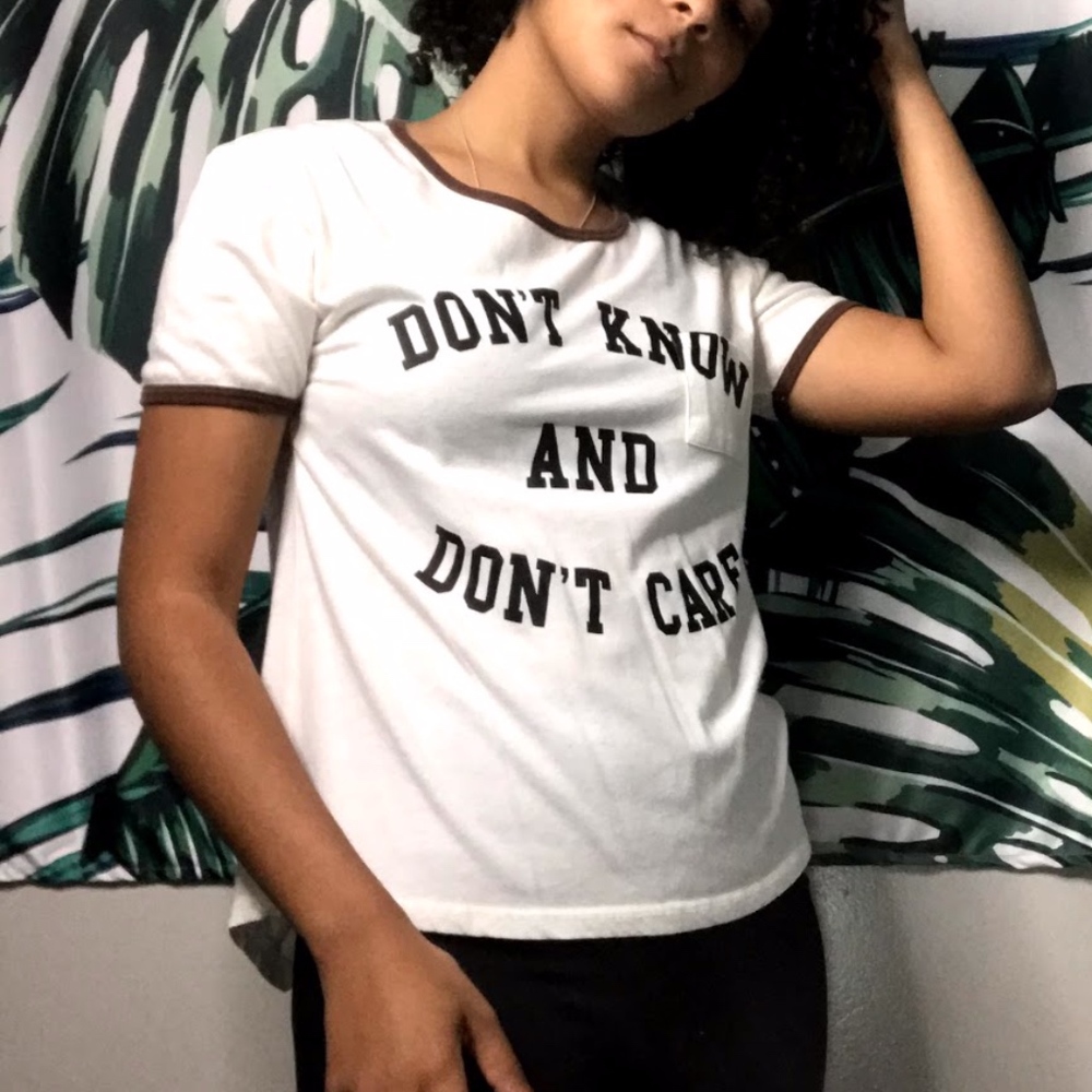 T-shirt "I don't know and I don't care"